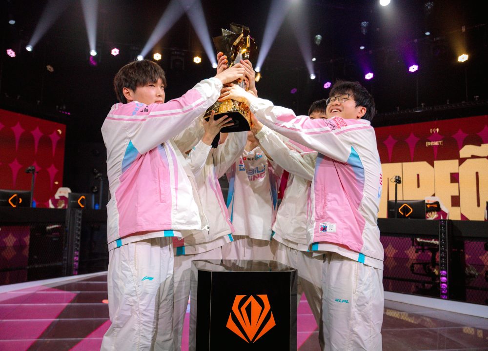 BLG foi campeã do First Stand, no Brasil